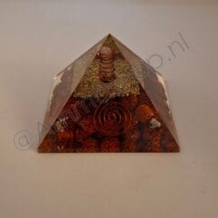 Organite Piramide Rudraska ±7,5x7,5 x 5,5